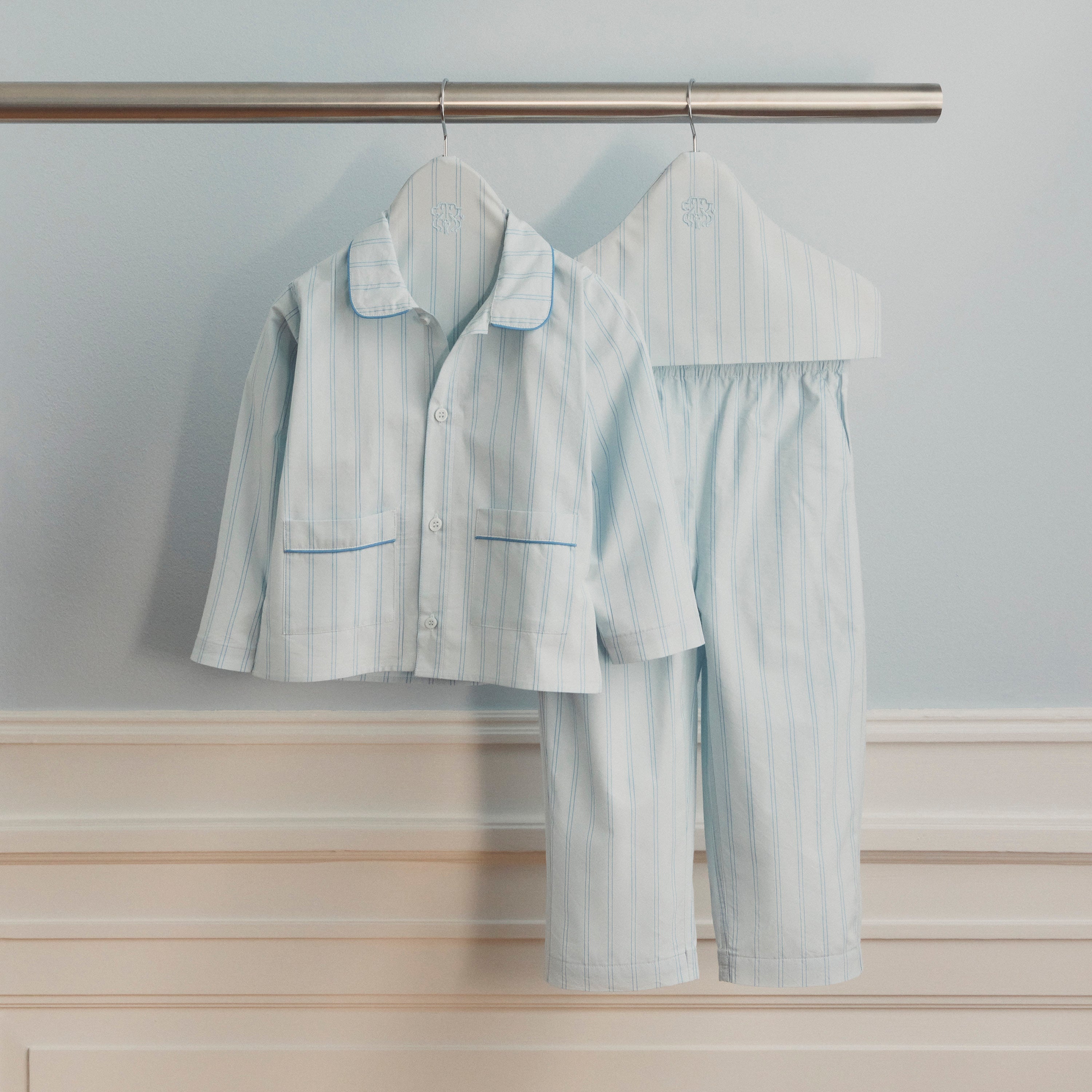 SUPIMA PERCALE PINSTRIPE